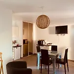 Le Mas Du Soleil Apartment *